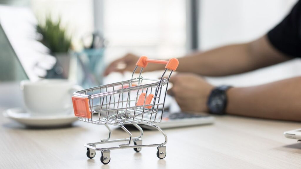 Publicidad engañosa y abusos: Así están atrapando a los consumidores en México Cortesía: Canva